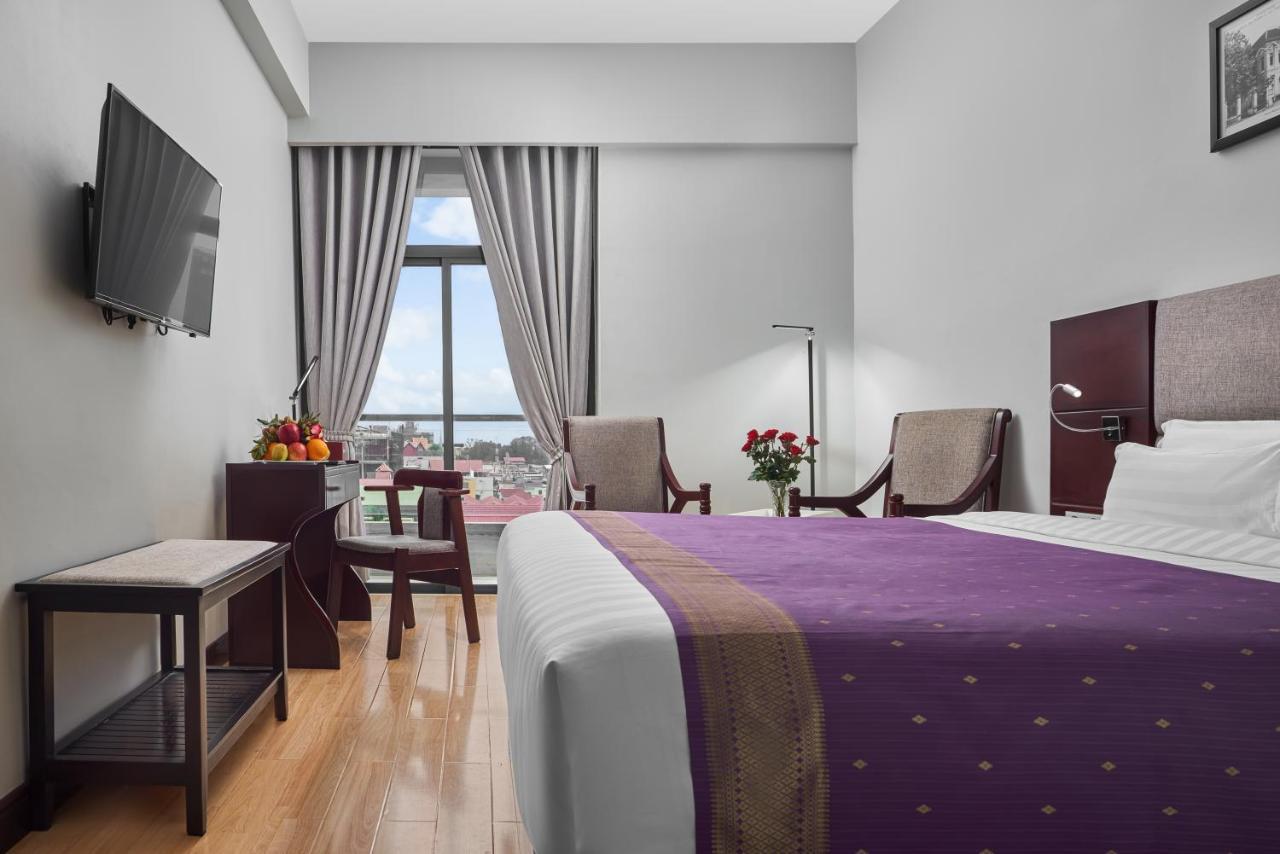 Essence Hotel-Phnompenh Exteriér fotografie